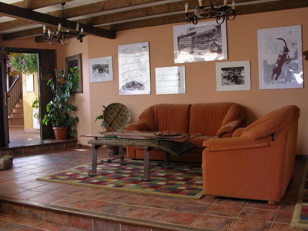 Hotel Rural La Dehesilla Barajas de Gredos Exterior foto